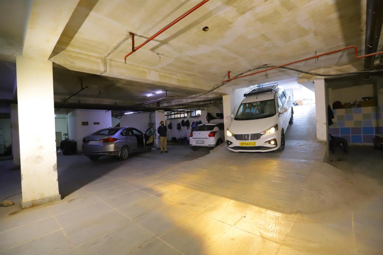 Hotel Stanley By Foxi Group- Near Delhi International Airport New Delhi Exterior photo